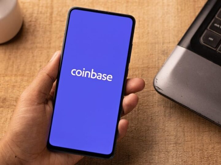 Coinbase menyalip TikTok untuk posisi #1 di Apple App Store