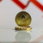 Strategi Investasi Altcoin: Memahami Risiko dan Potensi